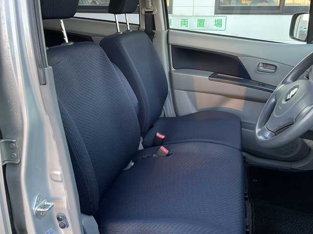 スズキ ワゴンＲ FX 山口県 2011(平23)年 7万km シルキーシルバーメタリック 純正オーディオ/・AM/FM/・CD/純正フロアマット/純正ホイールカバー/電動格納ミラー/ヘッドライトレベライザー/リモコンキー/ドアバイザー/取扱説明書/保証書