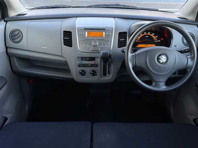 スズキ ワゴンＲ FX 山口県 2011(平23)年 7万km シルキーシルバーメタリック 純正オーディオ/・AM/FM/・CD/純正フロアマット/純正ホイールカバー/電動格納ミラー/ヘッドライトレベライザー/リモコンキー/ドアバイザー/取扱説明書/保証書