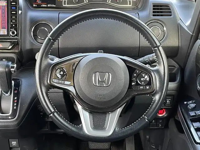 ホンダ Ｎ ＢＯＸ G L ターボ ホンダセンシング 福岡県 2018(平30)年 7.8万km プレミアムベルベットパープル・パール (株)IDOMが運営する【じしゃロン八幡西店】の自社ローン対象車両になります。こちらは現金ご利用時の価格です。自社ローンご希望の方は別途その旨お申付け下さい。/衝突被害軽減システム/純正8インチナビ/フルセグ/Bluetooth/バックカメラ/パドルシフト/クルーズコントロール/両側パワースライドドア/ビルトインETC/オートライト/LEDヘッドライト