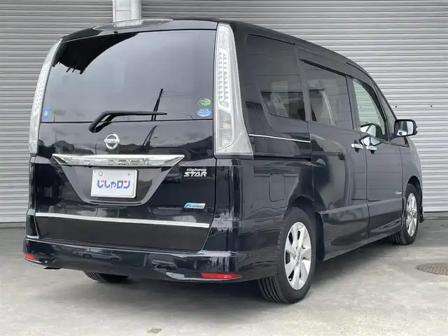 日産 セレナ ハイウェイスター S HV Vエアロ 茨城県 2013(平25)年 8.7万km スーパーブラック (株)IDOMが運営する【じしゃロン水戸店】の自社ローン専用車両になりますこちらは現金またはオートローンご利用時の価格です。自社ローンご希望の方は別途その旨お申付け下さい/純正ナビ(MM113D-W)/バックカメラ/ガラスルーフ/片側パワースライドドア/スタート/16インチアルミホイール/純正フロアマット/ETC