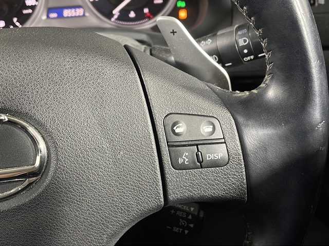 レクサス ＩＳ 250 バージョンS 福岡県 2009(平21)年 8.6万km ホワイトパールクリスタルシャイン 純正ナビ(Bluetooth/CD/DVD/USB/AUX/フルセグ)/サンルーフ/バックカメラ/クルーズコントロール/横滑り防止装置/フォグランプ/オートライト/ビルトインETC/D/N席パワーシート/純正18インチアルミホイール/純正フロアマット/スペアキー1本/スペアタイヤ1本