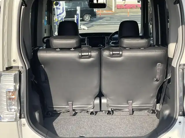 ダイハツ タント カスタム RS 和歌山県 2015(平27)年 7.1万km パールホワイトⅢ (株)IDOMが運営する【じしゃロン和歌山店】の自社ローン専用車両になります。/こちらは現金またはオートローンご利用時の価格です。自社ローンご希望の方は別途その旨お申付け下さい/ターボ/両側パワースライドドア/純正ナビ/（AM/FM/CD/DVD/SD/USB/HDMI/Bluetooth/ワンセグTV）/アイドリングストップ/ハンズフリー/リヤデフロスター/ドライブレコーダー（前後）/純正フロアマット/純正アルミホイール/プッシュスタート/オートライト/フォグランプ/電格ミラー/保証書/取扱説明書