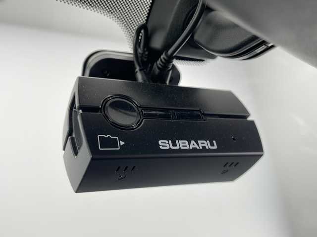 スバル フォレスター 2．0i－L 長野県 2017(平29)年 4.1万km ダークブルーパール 4WD/カーオーディオ（U310）/クルーズコントロール/ドライブレコーダー/AUX/ETC/パワーシート（運転席、助手席）/シートヒーター（運転席、助手席）/オートライト/LEDヘッドライト/フォグランプ/リアフォグランプ/純正フロアマット/純正アルミホイール/ステアリングスイッチ/革巻きステアリング/電動格納ミラー/ウインカーミラー/ドアバイザー