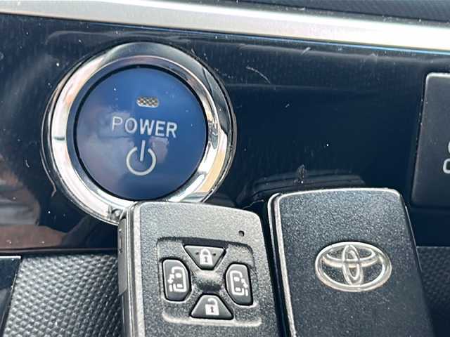 トヨタ エスティマ ハイブリッド アエラス ベリーエディション 岐阜県 2015(平27)年 7.6万km ホワイトパールクリスタルシャイン 純正8型ナビゲーション(NSZA-X64T)/Bluetooth/フルセグ/バックモニター/Wエアコン/両側電動スライドドア/レザーシート/前席シートヒーター/パワーシート/オットマン/ドライブレコーダー/クルーズコントロール/クリアランスソナー/HIDヘッドライト/オートライト/プッシュスタート/スマートキー/スペアキー/４WD/AC１００V/純正アルミ4本積み込みあり