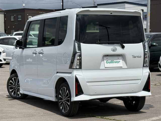 ダイハツ タント カスタム RS 道南・函館 2024(令6)年 0.4万km シャイニングホワイトパール ・純正メモリナビ/・フルセグＴＶ/・HDMI/・衝突被害軽減ブレーキ/・全周囲カメラ/・パーキングソナー/・ドライブレコーダー/・ハーフレザーシート/・前席シートヒーター/・両側パワースライドドア/・LEDヘッドライト/・オートマチックハイビーム/・オートライト/・シートバックテーブル