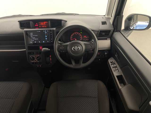 トヨタ ルーミー X 宮崎県 2022(令4)年 2.8万km ブラックマイカメタリック 禁煙車/衝突被害軽減ブレーキ/純正9型ディスプレイオーディオ/（AppleCarPlay/Bluetooth/FMAM/フルセグTV)/純正バックカメラ/純正LEDオートライト/純正ラバーマット/左側電動スライドドア/クリアランスソナー/オートマチックハイビーム/オート電動格納ミラー/スマートキー/プッシュエンジンスタート/新車時保証書/取扱い説明書