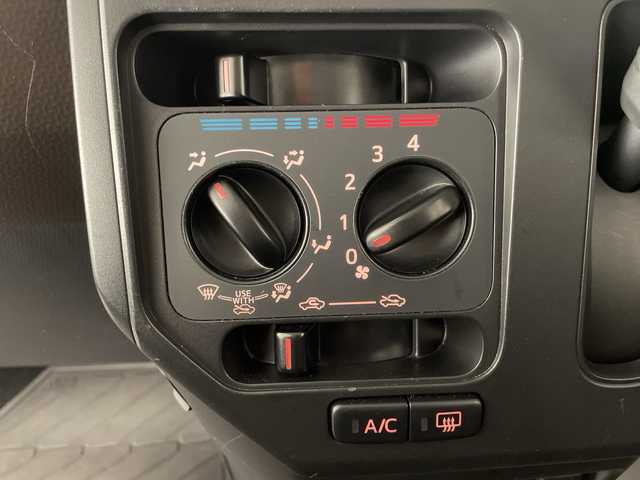 トヨタ ルーミー X 宮崎県 2022(令4)年 2.8万km ブラックマイカメタリック 禁煙車/衝突被害軽減ブレーキ/純正9型ディスプレイオーディオ/（AppleCarPlay/Bluetooth/FMAM/フルセグTV)/純正バックカメラ/純正LEDオートライト/純正ラバーマット/左側電動スライドドア/クリアランスソナー/オートマチックハイビーム/オート電動格納ミラー/スマートキー/プッシュエンジンスタート/新車時保証書/取扱い説明書