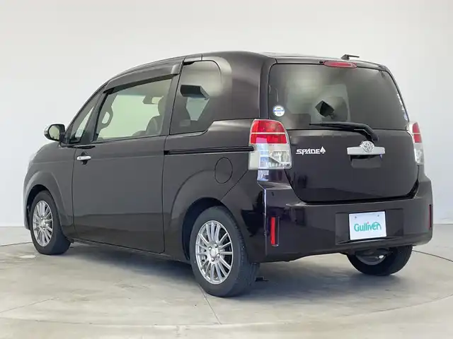 トヨタ スペイド F クイーンⅡ 新潟県 2016(平28)年 4.8万km ボルドーマイカメタリック ディーラー純正ナビ/(CD.SD.ワンセグ.Bluetooth)/ステアリングリモコン/バックカメラ/トヨタセーフティセンス/レーンキープアシスト/オートマチックハイビーム/パワースライドドア/ビルトインETC/キセノンオートライト/プッシュスタート/スマートキー×2/純正フロアマット