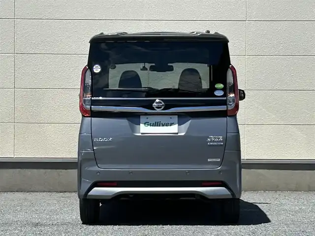 日産 ルークス ハイウェイスター X 茨城県 2020(令2)年 2.7万km チタニウムグレーメタリック 純正メモリナビ（型番：MM320D-L）/アラウンドビューモニター/前方ドライブレコーダー（型番：DJ4-D）/片側パワースライドドア/プッシュスタート/LEDヘッドライト/純正フロアマット/純正ドアバイザー/　