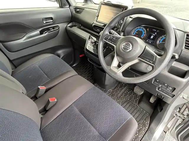 日産 ルークス ハイウェイスター X 茨城県 2020(令2)年 2.7万km チタニウムグレーメタリック 純正メモリナビ（型番：MM320D-L）/アラウンドビューモニター/前方ドライブレコーダー（型番：DJ4-D）/片側パワースライドドア/プッシュスタート/LEDヘッドライト/純正フロアマット/純正ドアバイザー/　