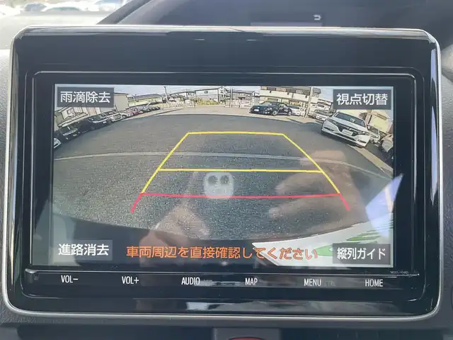 トヨタ ヴォクシー ZS 煌Ⅲ 埼玉県 2020(令2)年 5万km ブラック ・純正ナビ（AM/FM/CD/DVD/フルセグTV/BT/SD）/・ETC/・前後ドライブレコーダー/・両側パワースライドドア/・MTモード/・オートライト/・コーナーセンサー/・バックカメラ/・レーンアシスト/・衝突防止システム/・横滑り防止装置/・シートカバー/・スペアキー×1/・保証書/・取扱説明書