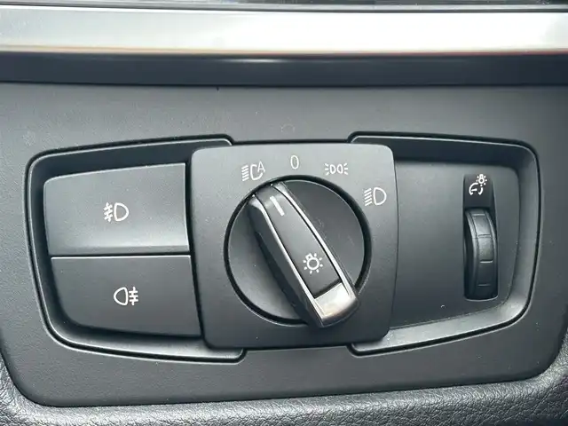 ＢＭＷ ３２８ｉ ツーリング ラグジュアリー 岩手県 2014(平26)年 10万km パール