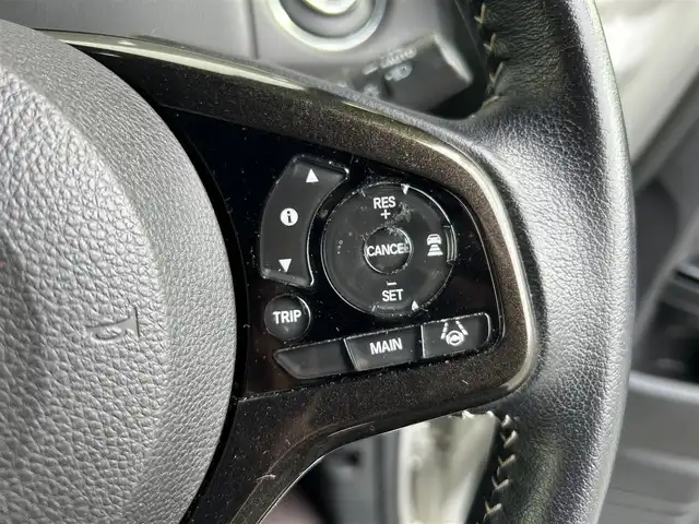 ホンダ Ｎ ＢＯＸ カスタム G L ホンダセンシング 大阪府 2019(令1)年 8.4万km プラチナホワイトパール 純正ＳＤナビ/（フルセグ／ＢＴ／ＣＤ／ＤＶＤ）/バックカメラ/衝突被害軽減システム/横滑り機能/レーンキープアシスト/両側パワースライドドア/ハーフレザーシート/シートヒーター/社外フロアマット/保証書/取扱説明書/ドラレコ/ETC