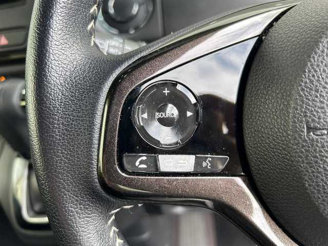 ホンダ Ｎ ＢＯＸ カスタム G L ホンダセンシング 大阪府 2019(令1)年 8.4万km プラチナホワイトパール 純正ＳＤナビ/（フルセグ／ＢＴ／ＣＤ／ＤＶＤ）/バックカメラ/衝突被害軽減システム/横滑り機能/レーンキープアシスト/両側パワースライドドア/ハーフレザーシート/シートヒーター/社外フロアマット/保証書/取扱説明書/ドラレコ/ETC