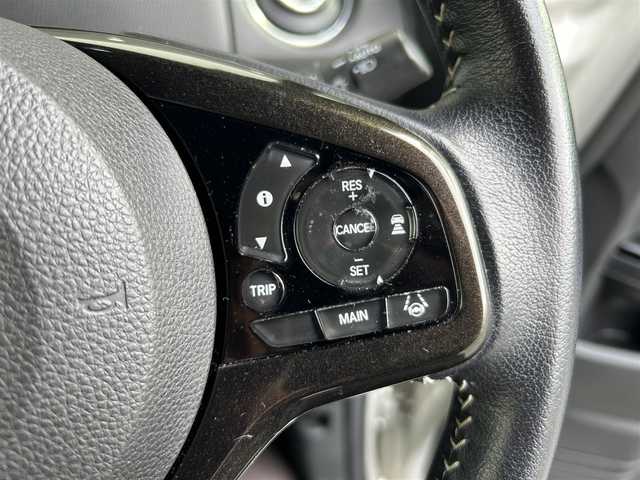 ホンダ Ｎ ＢＯＸ カスタム G L ホンダセンシング 大阪府 2019(令1)年 8.4万km プラチナホワイトパール 純正ＳＤナビ/（フルセグ／ＢＴ／ＣＤ／ＤＶＤ）/バックカメラ/衝突被害軽減システム/横滑り機能/レーンキープアシスト/両側パワースライドドア/ハーフレザーシート/シートヒーター/社外フロアマット/保証書/取扱説明書/ドラレコ/ETC