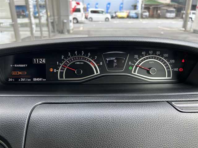 ホンダ Ｎ ＢＯＸ カスタム G L ホンダセンシング 大阪府 2019(令1)年 8.4万km プラチナホワイトパール 純正ＳＤナビ/（フルセグ／ＢＴ／ＣＤ／ＤＶＤ）/バックカメラ/衝突被害軽減システム/横滑り機能/レーンキープアシスト/両側パワースライドドア/ハーフレザーシート/シートヒーター/社外フロアマット/保証書/取扱説明書/ドラレコ/ETC