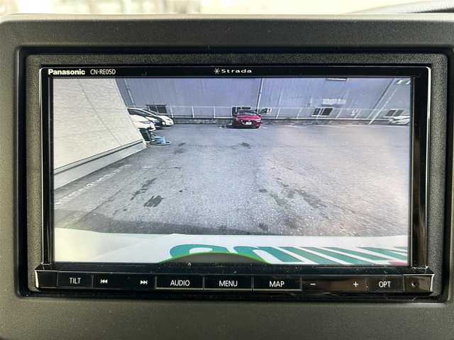 ホンダ Ｎ ＢＯＸ カスタム G L ホンダセンシング 大阪府 2019(令1)年 8.4万km プラチナホワイトパール 純正ＳＤナビ/（フルセグ／ＢＴ／ＣＤ／ＤＶＤ）/バックカメラ/衝突被害軽減システム/横滑り機能/レーンキープアシスト/両側パワースライドドア/ハーフレザーシート/シートヒーター/社外フロアマット/保証書/取扱説明書/ドラレコ/ETC