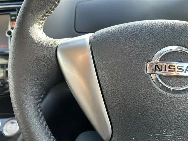 日産 セレナ 福岡県 2013(平25)年 7.9万km ブリリアントホワイトパール 純正ナビ/・フルセグTV/・FM/AM/・DISC/・Bluetooth/純正後席モニター/ETC/クルーズコントロール/プッシュスタート/スマートキー/ドアバイザー/純正フロアマット