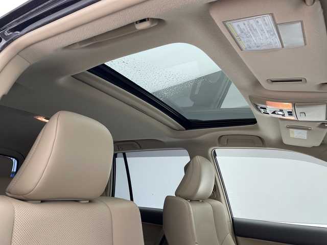 トヨタ ランドクルーザー プラド TX Lパッケージ マットブラED 千葉県 2023(令5)年 2.7万km ブラック Tコネクトナビ/　Bluetooth/Apple car play/Android Auto/サンルーフ/ルーフレール/トヨタセーフティセンス/レーダークルーズコントロール/レーンキープアシスト/衝突軽減ブレーキ/クリアランスソナー/アラウンドビューモニター/ブラインドスポットモニター/先行車発進警報/ロードサインアシスト/オートハイビーム/レザーシート/シートヒーター/エアーシート/パワーシート（前席）/7人乗り/前後ドラレコ/ビルトインETC2.0/LEDライト/フォグランプ/木目調ステアリング/フロアマット/ドアバイザー