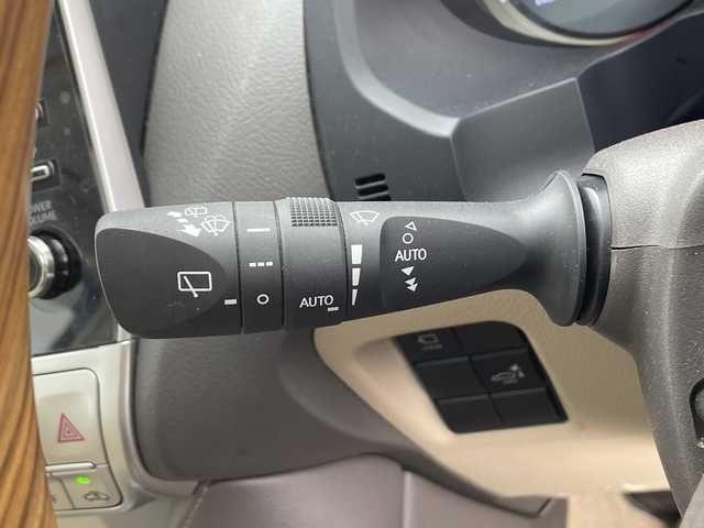 トヨタ ランドクルーザー プラド TX Lパッケージ マットブラED 千葉県 2023(令5)年 2.7万km ブラック Tコネクトナビ/　Bluetooth/Apple car play/Android Auto/サンルーフ/ルーフレール/トヨタセーフティセンス/レーダークルーズコントロール/レーンキープアシスト/衝突軽減ブレーキ/クリアランスソナー/アラウンドビューモニター/ブラインドスポットモニター/先行車発進警報/ロードサインアシスト/オートハイビーム/レザーシート/シートヒーター/エアーシート/パワーシート（前席）/7人乗り/前後ドラレコ/ビルトインETC2.0/LEDライト/フォグランプ/木目調ステアリング/フロアマット/ドアバイザー