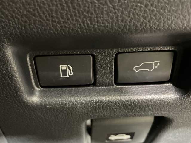 レクサス ＵＸ 250h バージョンC 栃木県 2020(令2)年 4万km ソニックチタニウム 純正メモリナビ/(CD/フルセグTV/Bluetooth/SD/AUX/USB)/バックカメラ/全方位カメラ/前後コーナーセンサー/レクサスセーフティシステム/ビルトインETC2.0/前後ドライブレコーダー/パワーシート/シートヒーター/メモリーシート/禁煙車/ステアリングヒーター/ブラインドスポットモニター/オートライト/LEDヘッドライト/パドルシフト/横滑り防止装置/フォグランプ/スマートキー/プッシュスタート/ステアリングスイッチ/革巻きステアリング/ウィンカーミラー/純正アルミホイール