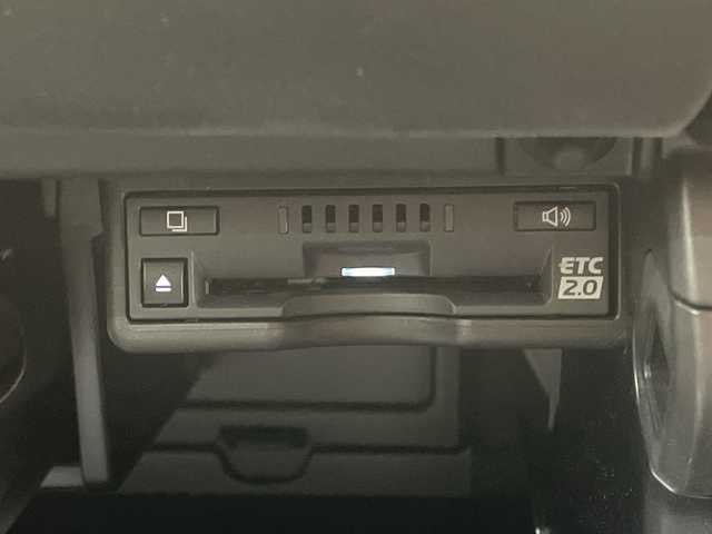 レクサス ＵＸ 250h バージョンC 栃木県 2020(令2)年 4万km ソニックチタニウム 純正メモリナビ/(CD/フルセグTV/Bluetooth/SD/AUX/USB)/バックカメラ/全方位カメラ/前後コーナーセンサー/レクサスセーフティシステム/ビルトインETC2.0/前後ドライブレコーダー/パワーシート/シートヒーター/メモリーシート/禁煙車/ステアリングヒーター/ブラインドスポットモニター/オートライト/LEDヘッドライト/パドルシフト/横滑り防止装置/フォグランプ/スマートキー/プッシュスタート/ステアリングスイッチ/革巻きステアリング/ウィンカーミラー/純正アルミホイール