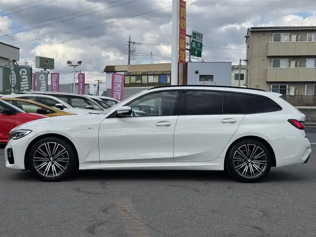 ＢＭＷ ３２０ｄ xDrive ツーリング Mスポーツ 千葉県 2020(令2)年 1.9万km アルピンホワイトⅢ インテリジェントセーフティー/レーダークルーズコントロール/レーンキープアシスト/ブライドスポットモニター/純正ナビ/Bluetooth/カープレイ/バックカメラ/前後ドライブレコーダー/ハーフレザーシート/D/N席シートヒーター/純正18インチAW/LEDライト/ETC/スマートキー