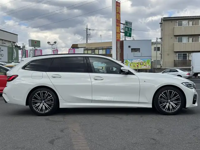 ＢＭＷ ３２０ｄ xDrive ツーリング Mスポーツ 千葉県 2020(令2)年 1.9万km アルピンホワイトⅢ インテリジェントセーフティー/レーダークルーズコントロール/レーンキープアシスト/ブライドスポットモニター/純正ナビ/Bluetooth/カープレイ/バックカメラ/前後ドライブレコーダー/ハーフレザーシート/D/N席シートヒーター/純正18インチAW/LEDライト/ETC/スマートキー