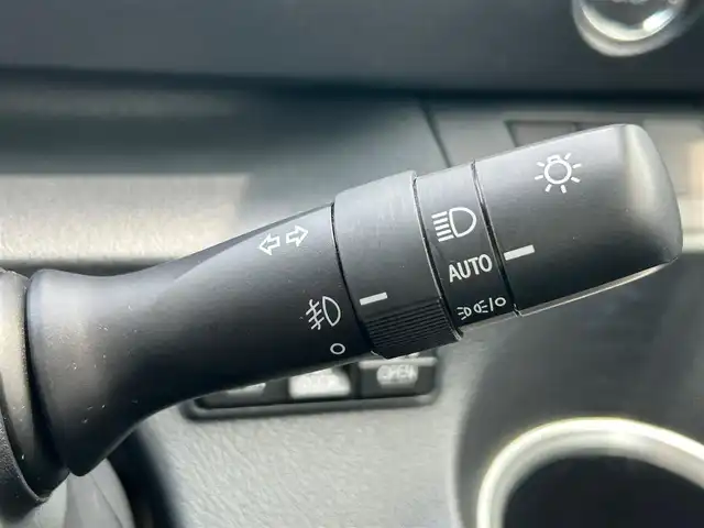 トヨタ シエンタ G 岩手県 2021(令3)年 2.8万km グレイッシュブルー 4WD/セーフティセンス/　　・プリクラッシュセーフティ/　　・緊急時操舵支援/　　・レーンディパーチャーアラート/　　・ロードサインアシスト/　　・ドライバー異常時対応システム/　　・プロアクティブドライビングアシスト/　　・先行車発進告知機能/社外HDDナビ/　　・CD/DVD/バックカメラ/両側パワースライドドア/LEDヘッドライト/シートヒーター/ステアリングスイッチ/USBポート/スマートキー/ETC