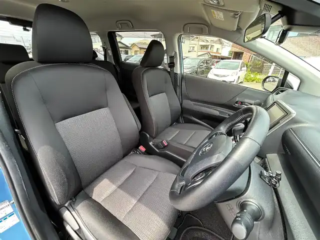 トヨタ シエンタ G 岩手県 2021(令3)年 2.8万km グレイッシュブルー 4WD/セーフティセンス/　　・プリクラッシュセーフティ/　　・緊急時操舵支援/　　・レーンディパーチャーアラート/　　・ロードサインアシスト/　　・ドライバー異常時対応システム/　　・プロアクティブドライビングアシスト/　　・先行車発進告知機能/社外HDDナビ/　　・CD/DVD/バックカメラ/両側パワースライドドア/LEDヘッドライト/シートヒーター/ステアリングスイッチ/USBポート/スマートキー/ETC