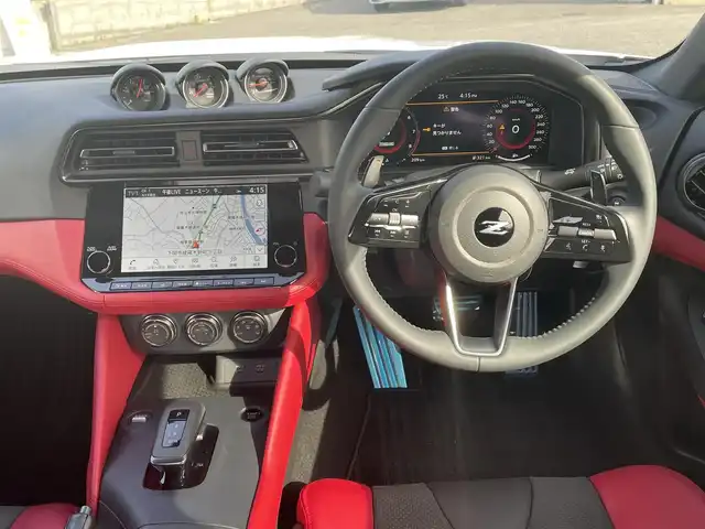日産 フェアレディ Ｚ バージョンST 山口県 2025(令7)年 0.1万km ブリリアントホワイトパール/スーパーブラック 2トーン ワンオーナー/インテリジェント　クルーズコントロール/インテリジェント　エマージェンシーブレーキ/インテリジェントFCW（前方衝突予測警報）/BSW（後側方車両検知警報）/LDW（車線逸脱警報）/RCTA（後退時車両検知警報）/ふらつき警報/踏み間違い防止装置アシスト/シートヒーター/パワーシート/純正ナビ/バックカメラ/ハイビームアシスト/ハーフレザーシート/コーナーセンサー/パドルシフト/ETC2.0/BOSEスピーカー/純正１９インチアルミホイールタイヤ