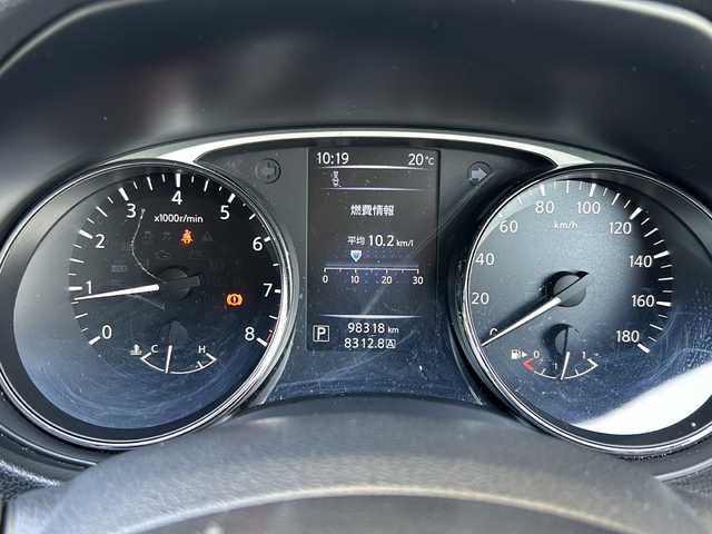 日産 エクストレイル 20X エマージェンシーブレーキ 静岡県 2016(平28)年 9.9万km ブリリアントホワイトパール 社外ナビ/・バックカメラ/・Bluetooth/・フルセグTV/・SD/・CD/DVD/主要装備/・プッシュスタート/・ETC車載器/・エマージェンシーブレーキ/・前後コーナーセンサー/・ルーフレール/・ダウンヒルアシスト/・フルフラットシート/・前席シートヒーター/・純正ＡＷ/・純正フロアマット/・スマートキー/・スペアキー