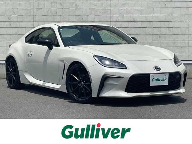 トヨタ ＧＲ８６ RZ 岐阜県 2022(令4)年 3.3万km クリスタルホワイトパール GROWダウンサス純サス車載/純正9型SDナビ（NSZT-Y68T）/（フルセグTV/CD/DVD/Bluetooth）/TVキャンセラー/純正SDナビ（NSZT-W68T）/（フルセグTV/CD/DVD/Bluetooth/AUX）/バックカメラ/ハーフレザーシート/前席シートヒーター/本革巻きステアリング/本革巻きシフトノブ/LEDヘッドライト/オートライト/スポーツアルミペダル/純正18インチAW/純正フロアマット/ABS/横滑り防止装置/後側方警戒支援システム/ステアリング連動ヘッドランプ/ダブル＋サイドエアバッグ