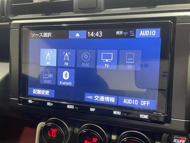 トヨタ ＧＲ８６ RZ 岐阜県 2022(令4)年 3.3万km クリスタルホワイトパール GROWダウンサス純サス車載/純正9型SDナビ（NSZT-Y68T）/（フルセグTV/CD/DVD/Bluetooth）/TVキャンセラー/バックカメラ/ハーフレザーシート/前席シートヒーター/本革巻きステアリング/本革巻きシフトノブ/LEDヘッドライト/オートライト/スポーツアルミペダル/純正18インチAW/純正フロアマット/ABS/横滑り防止装置/後側方警戒支援システム/ステアリング連動ヘッドランプ/ダブル＋サイドエアバッグ
