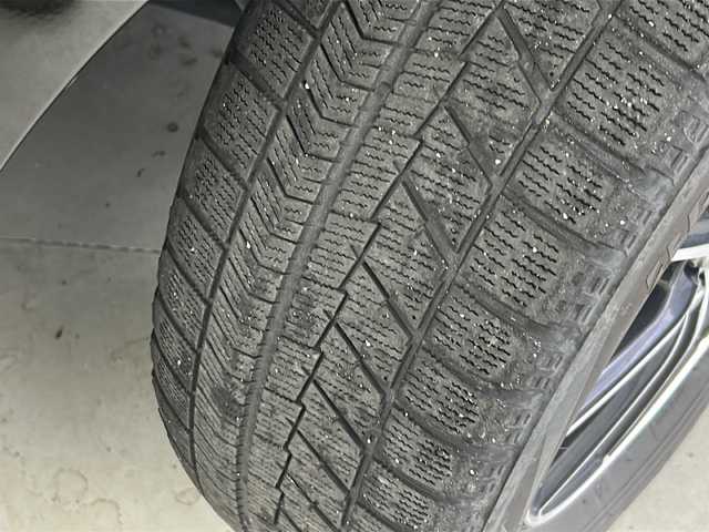 トヨタ ヴォクシー ZS 煌Ⅲ 宮城県 2020(令2)年 6.7万km イナズマスパーキングブラックガラスフレーク トヨタセーフティーセンス/・プリクラッシュセーフティー/・クルーズコントロール/・オートマチックハイビーム/・レーンディパーチャーアラート/社外9インチナビ（ALPINE）/・フルセグTV/・BT.CD/DVD.SD.USB/社外フリップダウンモニター（ALPINE）/バックカメラ/両側パワースライド/ステアリングスイッチ/社外AW/ビルトインETC/LEDヘッドライト/ドライブレコーダー（D/N)/スタッドレスタイヤ積込（純正AW）/プッシュスタート/スマートキー