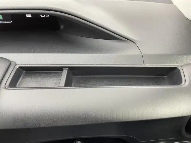 トヨタ アクア S スタイルブラック 大阪府 2018(平30)年 7万km ライムホワイトパールクリスタルシャイン トヨタセーフティセンス/純正SDナビ/　CD/DVD/BT/TV/バックカメラ/ETC/ステアリングスイッチ/オートライト/スマートキー/プッシュスタート/ドアバイザー/フォグランプ/ウインカーミラー/社外15インチアルミホイール/ドアバイザー/電動格納ミラー