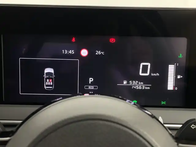 日産 ノート X FOUR 新潟県 2023(令5)年 1.5万km ピュアホワイトパール 4WD/ディスプレイオーディオ/　USB/Bluetooth/前席シートヒーター/ステアリングヒーター/LEDヘッドライト/オートライト/フォグランプ/革巻きステアリング/プッシュスタート/電動格納式ミラー/オートエアコン