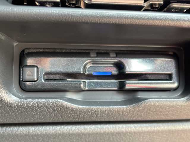 マツダ ＣＸ－６０ XD エクスクルーシブモード 神奈川県 2023(令5)年 0.7万km ソウルレッドクリスタルM 純正ＳＤナビ　Bluetooth/appleCarPlay/AndroidAuto/全方位カメラ/サンルーフ/フルセグＴＶ/電動リアゲート/純正ドライブレコーダー/ワイヤレス充電/追従走行付きクルーズコントロール/前席パワーシート/前席シートヒーター/前席エアシート/１００Ｖ/１５０Ｖコンセント/タイプＣコネクタ/ステアリングヒーター/クリアランスソナー/ブラインドスポットモニター/ダウンヒルアシストコントロール/衝突被害軽減システム/トラクションコントロールシステム/純正アルミホイール/純正フロアマット