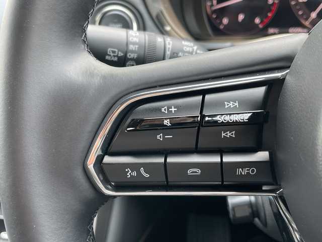 マツダ ＣＸ－６０ XD エクスクルーシブモード 神奈川県 2023(令5)年 0.7万km ソウルレッドクリスタルM 純正ＳＤナビ　Bluetooth/appleCarPlay/AndroidAuto/全方位カメラ/サンルーフ/フルセグＴＶ/電動リアゲート/純正ドライブレコーダー/ワイヤレス充電/追従走行付きクルーズコントロール/前席パワーシート/前席シートヒーター/前席エアシート/１００Ｖ/１５０Ｖコンセント/タイプＣコネクタ/ステアリングヒーター/クリアランスソナー/ブラインドスポットモニター/ダウンヒルアシストコントロール/衝突被害軽減システム/トラクションコントロールシステム/純正アルミホイール/純正フロアマット