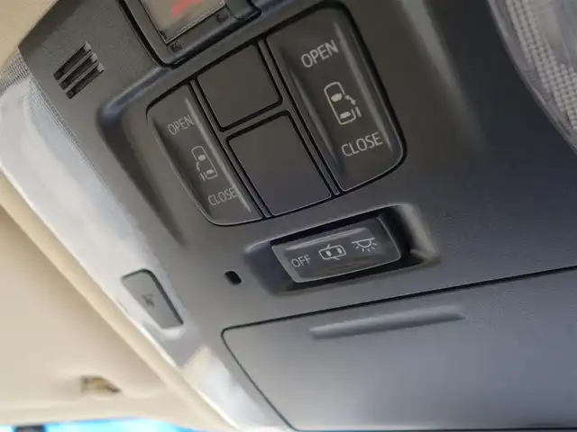 トヨタ アルファード X 山形県 2018(平30)年 9万km スティールブロンドM 純正フリップダウンモニター (V12T-R66C)/純正SDナビ/　　【CD DVD BT フルセグ MSV】/バックカメラ/両側パワースライドドア/レーダークルーズコントロール/LEDオートヘッドライト/純正16インチアルミホイール/コーナーセンサー/ステアリングスイッチ/MTモード付AT/電動格納ウィンカーミラー/フォグランプ/スマートキー×2/ETC