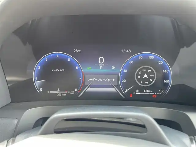 トヨタ アルファード Z 滋賀県 2025(令7)年 0.3万km プラチナホワイトパールマイカ 純正１４インチナビ/(USB/Bluetooth/HDMI/Miracast/フルセグTV)/左右独立ムーンルーフ/パノラミックビューモニター/ETC/デジタルインナーミラー/レーダークルーズコントロール/ブラインドスポットモニター/ワイヤレス充電/前後ドライブレコーダー/両側パワースライドドア/パワーバックドア/ステアリングヒーター/パワーシート/シートメモリー/シートヒーター/シートベンチレーション/ヘッドアップディスプレイ/LEDヘッドライト