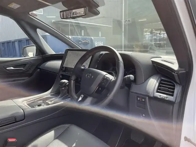 トヨタ アルファード Z 滋賀県 2025(令7)年 0.3万km プラチナホワイトパールマイカ 純正１４インチナビ/(USB/Bluetooth/HDMI/Miracast/フルセグTV)/左右独立ムーンルーフ/パノラミックビューモニター/ETC/デジタルインナーミラー/レーダークルーズコントロール/ブラインドスポットモニター/ワイヤレス充電/前後ドライブレコーダー/両側パワースライドドア/パワーバックドア/ステアリングヒーター/パワーシート/シートメモリー/シートヒーター/シートベンチレーション/ヘッドアップディスプレイ/LEDヘッドライト