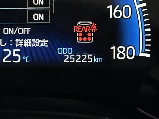 トヨタ ヴォクシー ハイブリッド S－Z 大阪府 2024(令6)年 2.5万km アティチュードブラックマイカ 快適利便パッケージ 純正10.5incナビTV バックカメラ フリップダウンモニター ハーフレザー シート＆ハンドルヒーター オットマン 電動リアゲート レーダーC 衝突軽減ブレーキ レーンアシスト 前後ドライブレコーダー