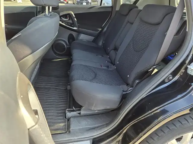 トヨタ ヴァンガード 240S Sパッケージ 鹿児島県 2013(平25)年 4.9万km ブラック クルーズコントロール　/純正ＳＤナビ（ＮＳＺＴ－Ｗ６２Ｚ）　/Ｂｌｕｅｔｏｏｔｈオーディオ　/フルセグテレビ　/バックカメラ　/パドルシフト　/ＭＴモード付きＡＴ　/純正アルミホイール（１８インチ）/ヒルディセントコントロール/カーテンエアバッグ/エアバッグ(W+サイド)