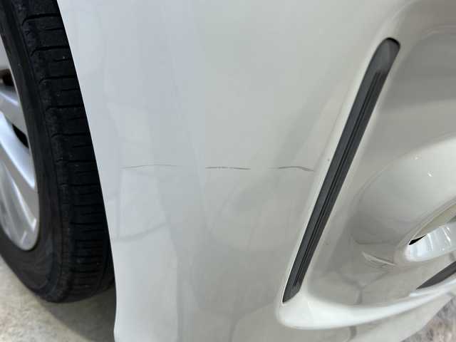 スズキ ワゴンＲ スティングレー X 石川県 2014(平26)年 6.5万km クリスタルホワイトP 純正SDナビ/・Bluetooth/・AM/・FM/・ワンセグTV/・USB/・HDMI/・iPod/・video/プリクラッシュ/・バックカメラ/・フロントグリルイルミネーション/・LEDヘッドライト/・フォグランプ/・オートライト/・純正アルミホイール/・純正フロアマット/・ステアリングリモコン/・シートヒーター/・スマートキー/・プッシュスタート/・ETC/・ドアバイザー