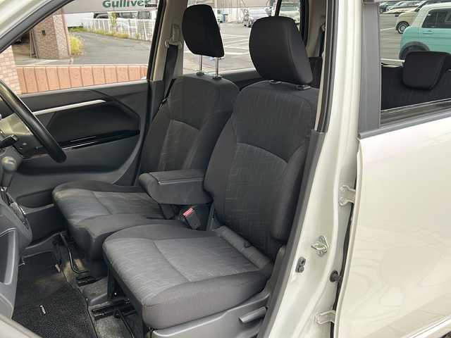 スズキ ワゴンＲ スティングレー X 石川県 2014(平26)年 6.5万km クリスタルホワイトP 純正SDナビ/・Bluetooth/・AM/・FM/・ワンセグTV/・USB/・HDMI/・iPod/・video/プリクラッシュ/・バックカメラ/・フロントグリルイルミネーション/・LEDヘッドライト/・フォグランプ/・オートライト/・純正アルミホイール/・純正フロアマット/・ステアリングリモコン/・シートヒーター/・スマートキー/・プッシュスタート/・ETC/・ドアバイザー