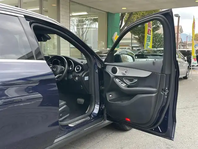 メルセデス・ベンツ ＧＬＣ２５０ 4マチック スポーツ 静岡県 2016(平28)年 8.8万km カバンサイトブルー レーダーセーフティパッケージ/ＡＣＣ　/ＨＵＤ/パークトロニック/純正ナビ　/地デジ　/３６０度カメラ　/半革シート　/メモリー付きＰＷシート　/シートヒーター/PWリアゲート/インテリジェントライト　/ＡＭＧ１９インチＡＷ　/スペアキー/保証書/取説