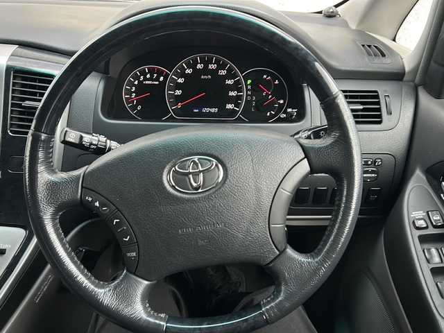 トヨタ アルファード Ｖ AS プレミアム アルカンターラ 富山県 2004(平16)年 12.1万km ホワイトパールマイカ ツインサンルーフ/両側パワースライドドア/純正HDDナビ(NHDT-W54V)/DVD再生/バックカメラ/ETC/純正17インチAW/後席モニター(V7T-R54)/電格ドアミラー/キーレスエントリー/HIDヘッドライト/フォグ/純正フロアマット/皮巻きステアリング/純正ドアバイザー/ISOFIX対応/ステアリングスイッチ/バニティミラー(D/N)/保証書・スペアキー×２