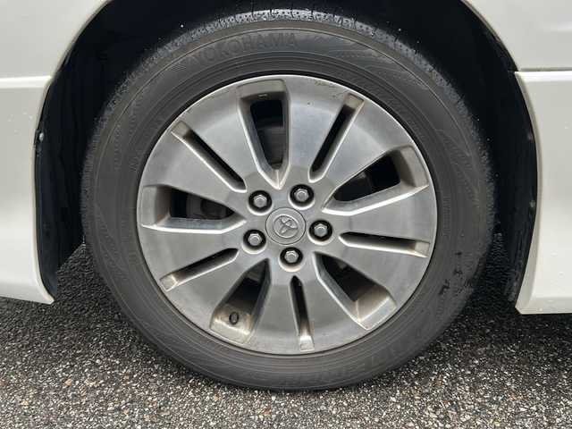 トヨタ アルファード Ｖ AS プレミアム アルカンターラ 富山県 2004(平16)年 12.1万km ホワイトパールマイカ ツインサンルーフ/両側パワースライドドア/純正HDDナビ(NHDT-W54V)/DVD再生/バックカメラ/ETC/純正17インチAW/後席モニター(V7T-R54)/電格ドアミラー/キーレスエントリー/HIDヘッドライト/フォグ/純正フロアマット/皮巻きステアリング/純正ドアバイザー/ISOFIX対応/ステアリングスイッチ/バニティミラー(D/N)/保証書・スペアキー×２