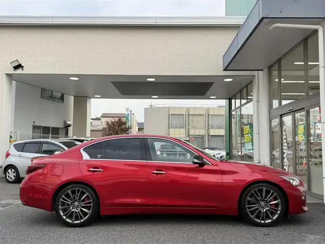 日産 スカイライン 400R 愛知県 2019(令1)年 4万km カーマインレッド /禁煙//ワンオーナー//BOSEサウンド//メーカーナビ//フルセグ//TVキャンセラー//CD/DVD/BT/SD/USB/iPod/AM/FM//AppleCarPlay/AndroidAuto//アラウンドビューモニター//ドライブレコーダー//ビルトインETC//純正19AW//黒革//メモリ付きパワーシート//シートヒーター//オートリトラウィンカーミラー//LEDオートライト/フォグランプ//革巻きステアリング//ステアリングスイッチ//パドルシフト//コーナーセンサー//エマージェンシーブレーキ//LDW/BSI/BSM//レーダークルーズコントロール//スマートキー//プッシュスタート//純正フロアマット//保証書//取扱説明書//ディーラー記録簿//スペアキー